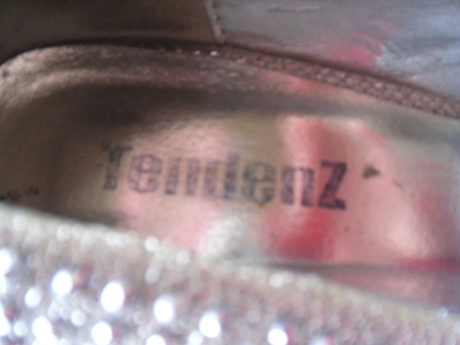 Дамски официални обувки с висок ток