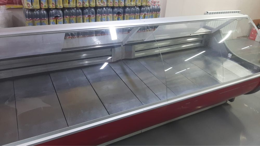 Ветринный холодильник