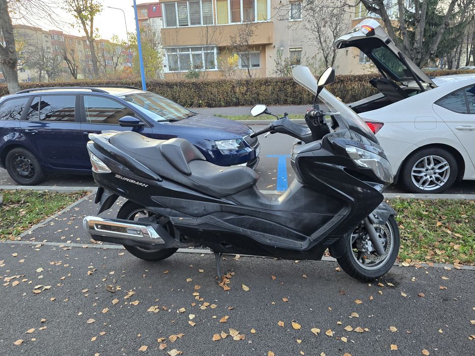 Suzuki Burgman 400 k8