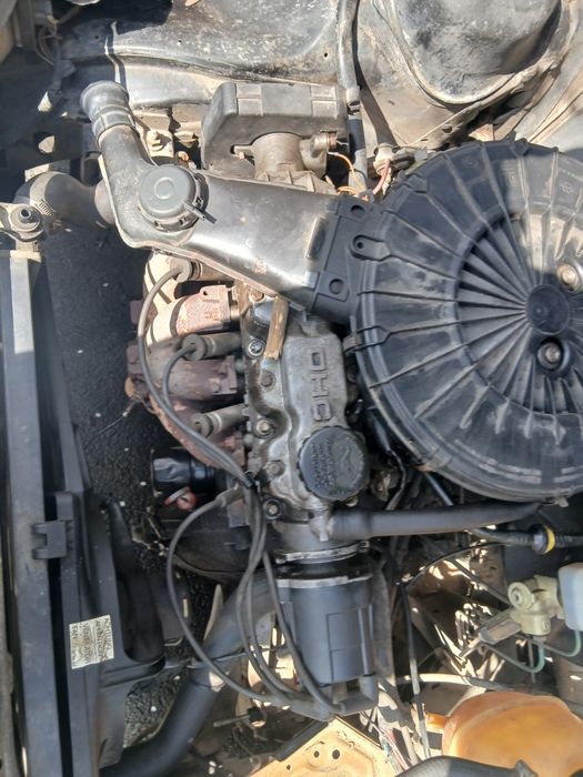 Опел кадет  на части