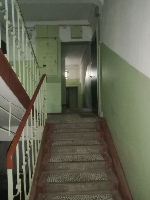 Сдам 2ух комн квартиру