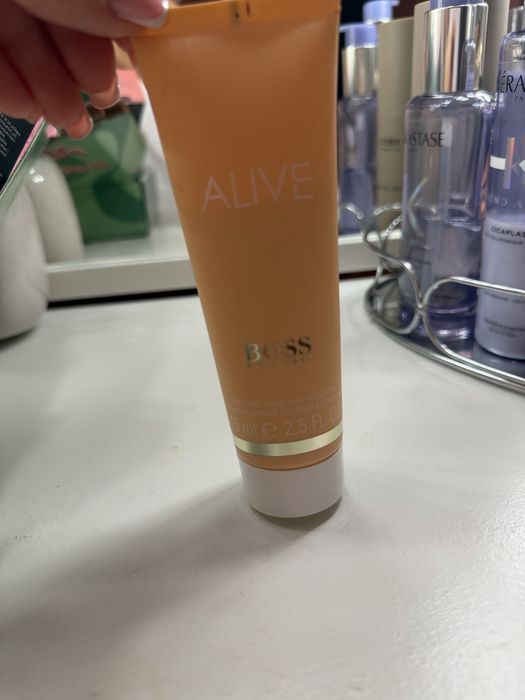 Boss Alive Body Lotion
