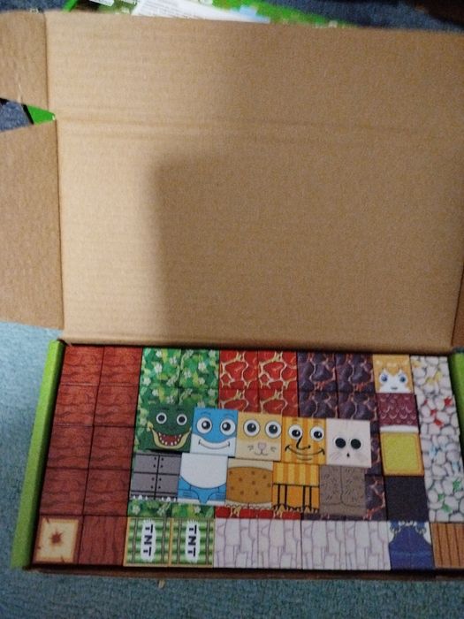 Магнитни кубчета.