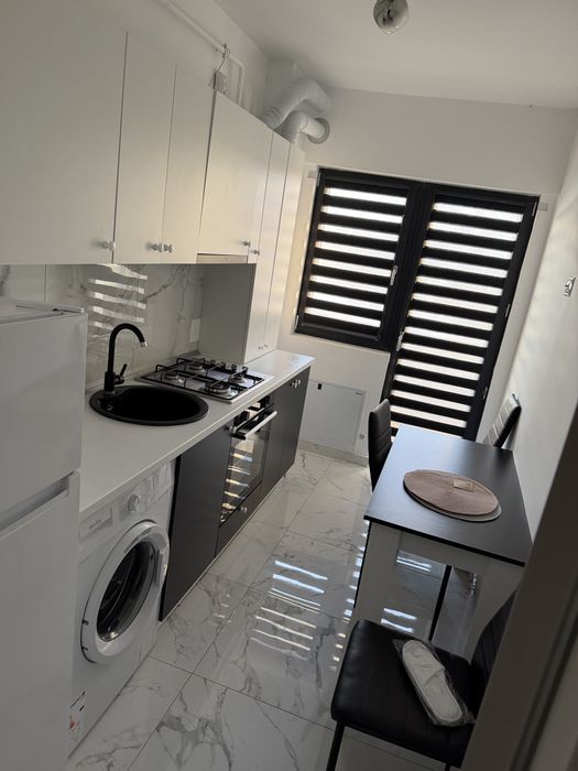 Regim Hotelier Bulevard/bloc X4 /Parcare/Lidl/Trattoria/Garrison