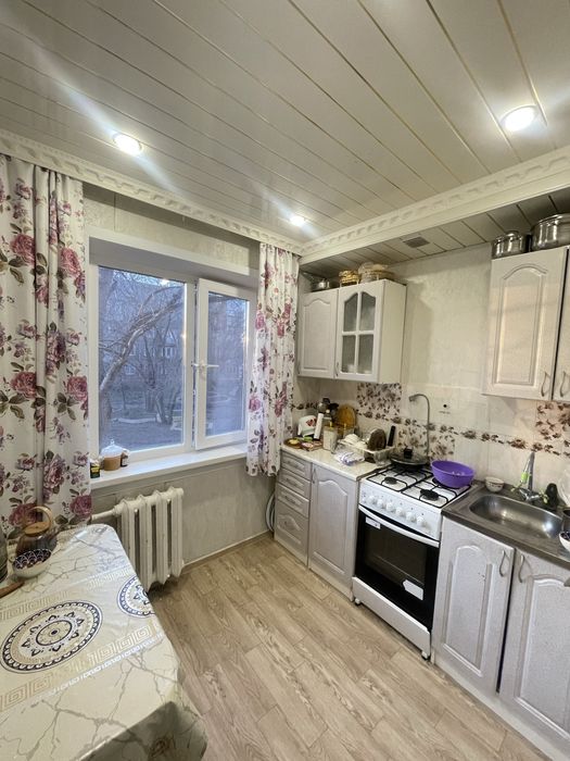 2 ком гСтепногорск, 3 мкр 8 дом