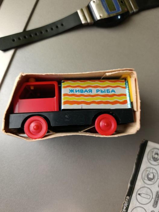 Машинка игрушка из СССР винтаж новый