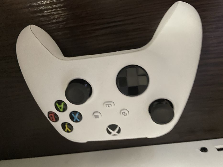 Продам xbox series s
