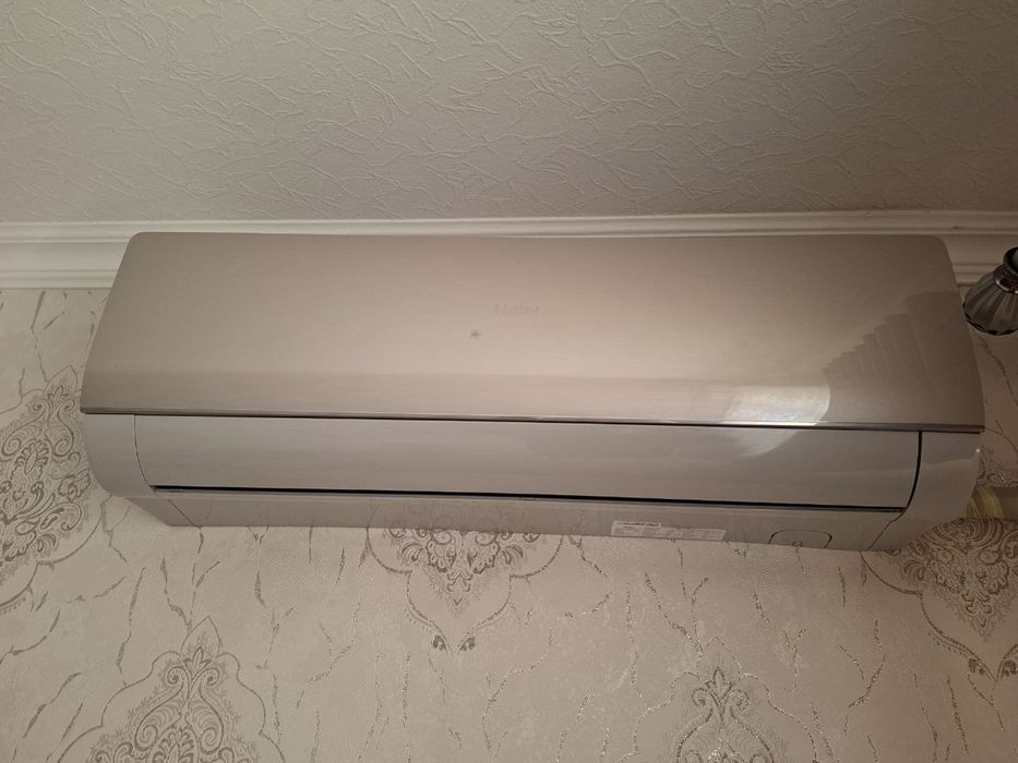 Кондиционер haier срочно 2 та