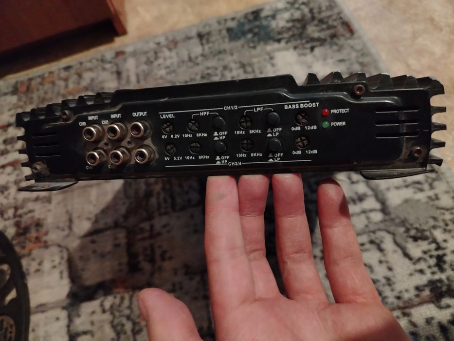 Усилитель автомобильный