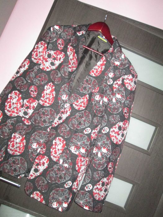 costum  divertisment Deiters 48