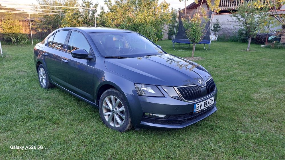 Vând mașină 2019