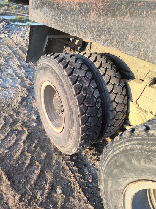 Самосвал Донгфенг