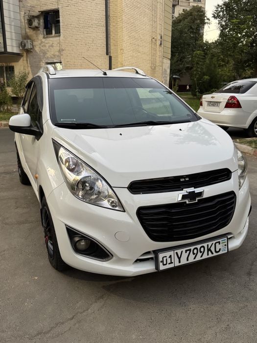 Spark sotiladi srochno