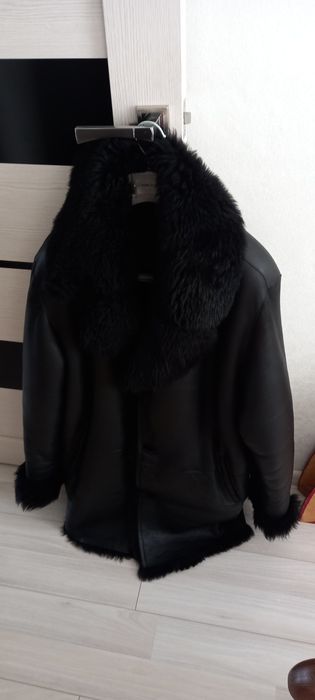 Продам мужскую дубленку