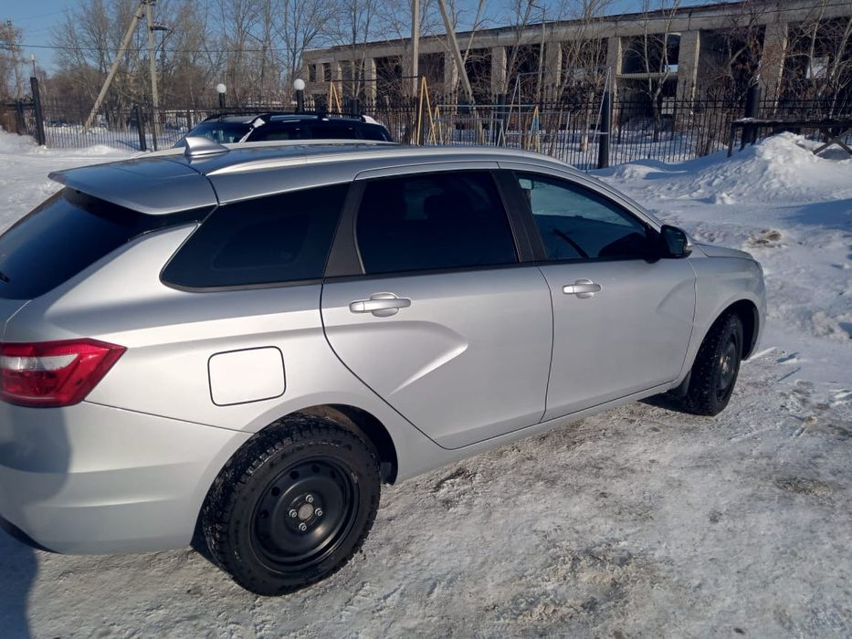 Продам автомобиль Лада Vesta