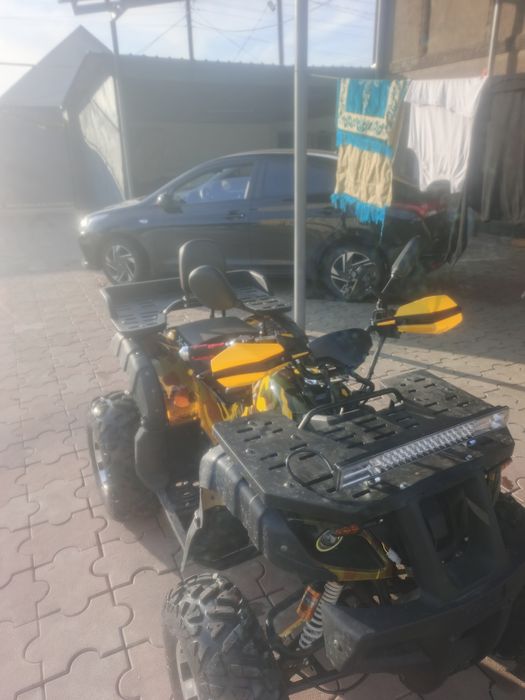 Продам квадрацикал 200кубов