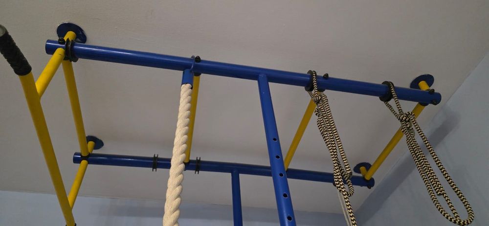 Детский спортивный комплекс