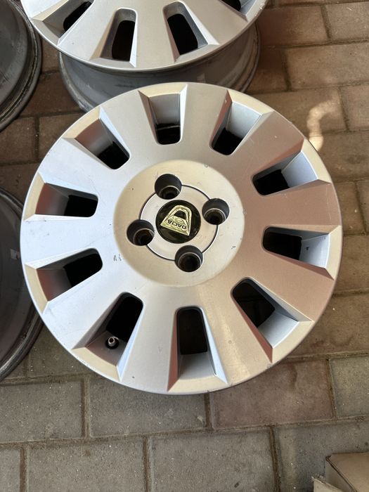 Jante originale 15 4 100 Logan Sandero Stepway Dokker Lodgy Renault Opel cauciucuri vara
