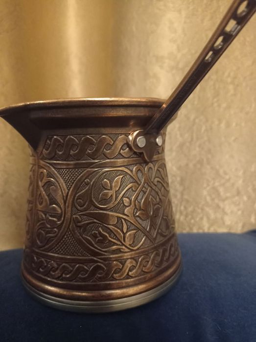 Ibric turcesc din aliaj de cupru, gros în "carne", nefolosit