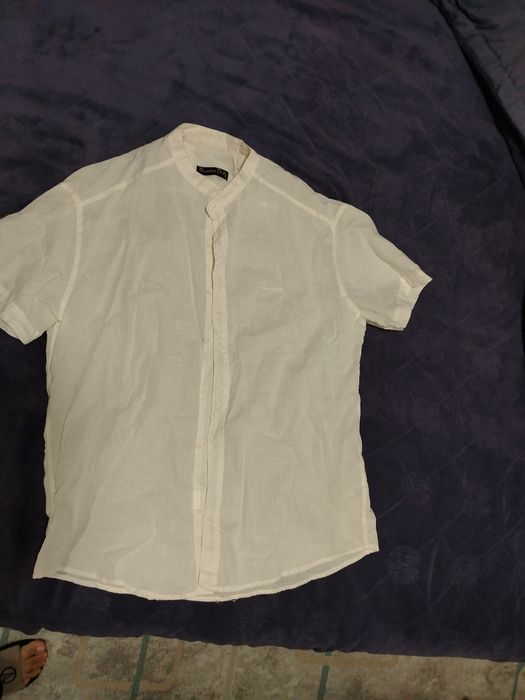 Продается мужская рубашка
