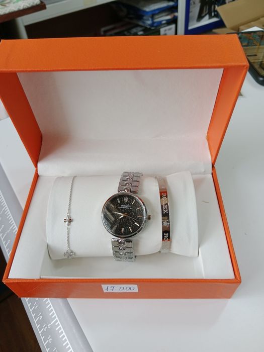 Женские часы люкс качество