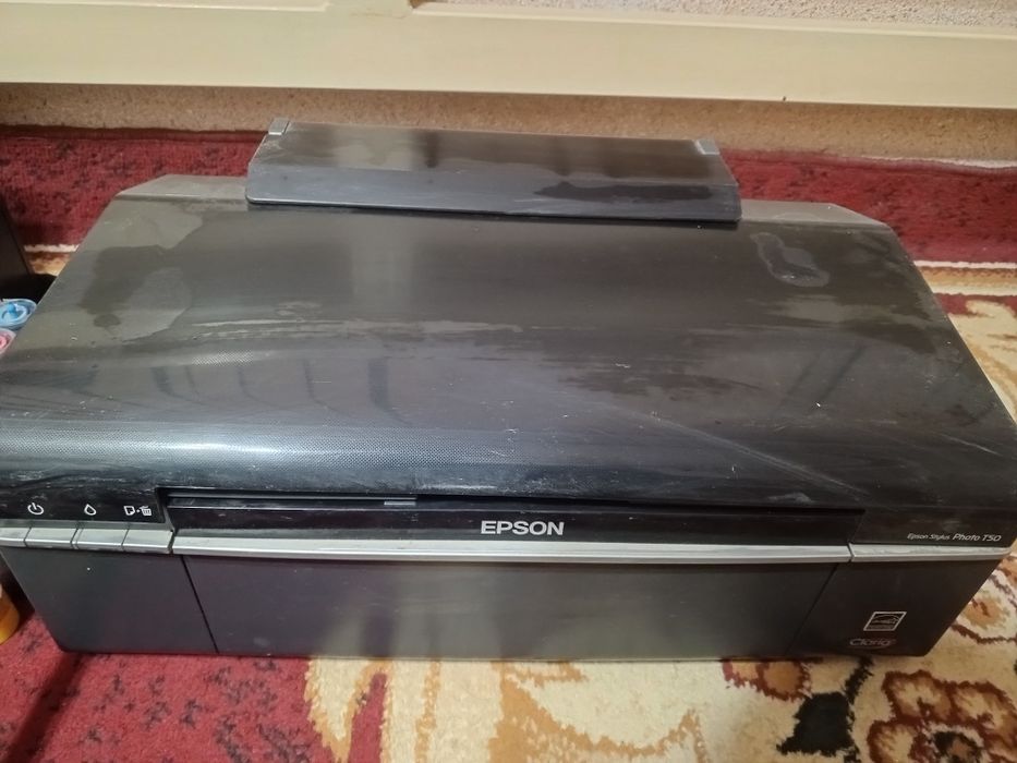 Printer sotiladi  R290 . T50