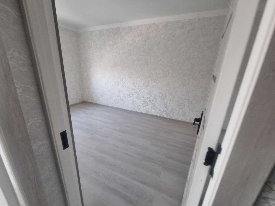 Kvartira sotiladi dokanal 26 maktab yonida