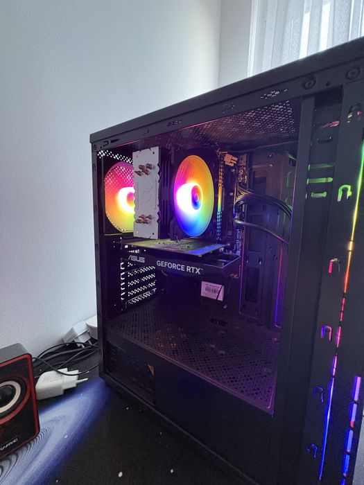 Vând pc gaming setup ,CA NOU !