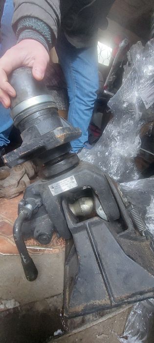 Фаркоп евро маз палец 50