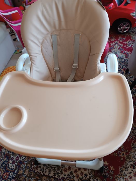 Столче за хранене cangaroo