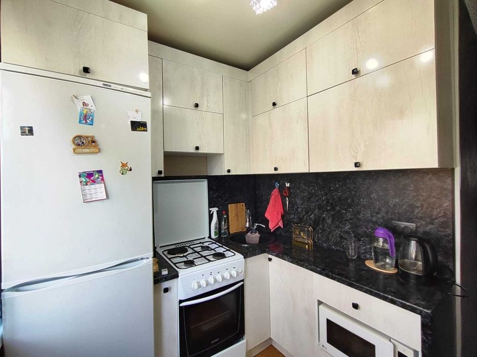 Продам 3 комн. кв., район Ахтамара