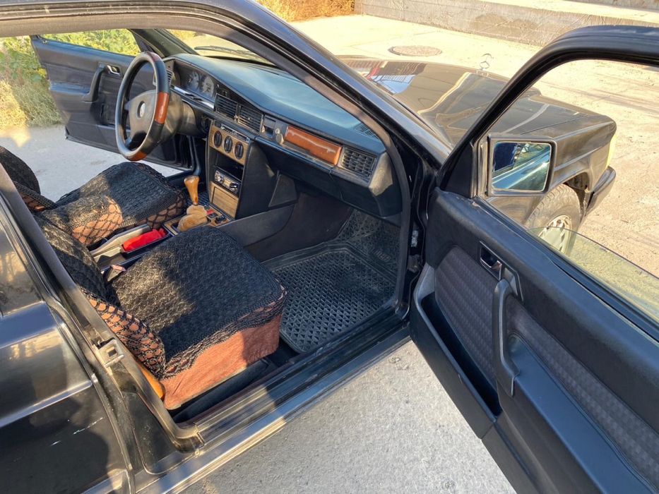 Продаю мерседес бенз модель190, 1992г