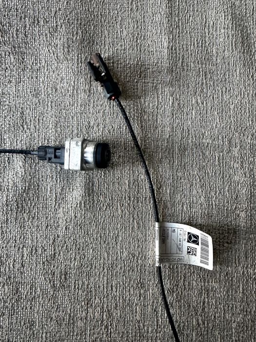 Предна камера + кабел за Mercedes-Benz GLE, GLC, GLA, GLB, CLA, CLE, A