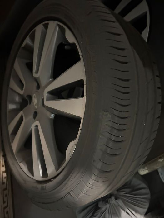 Продам диски с шиной комплект