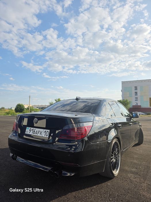 Продам БМВ Е60 2007года