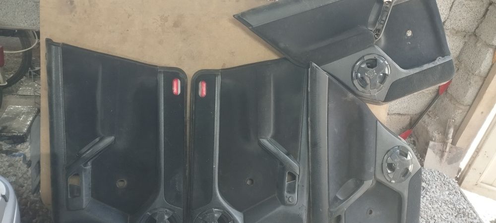 Дверные карты гольф 3