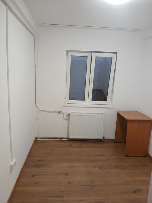 Vand garsoniera zona Burdujeni