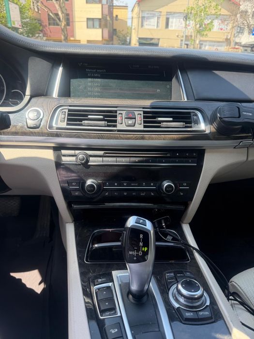 BMW 7 Series 2013 — imagine 2