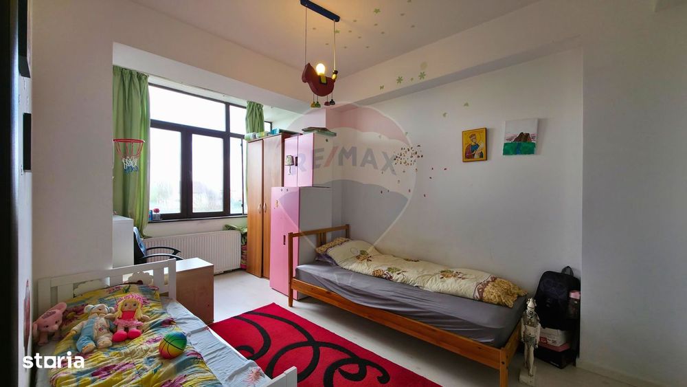Apartament 3 camere 1 Decembrie de Vanzare