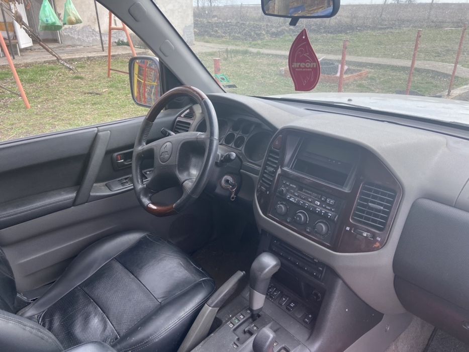 Mitsubishi Pajero 3 3.2DI на части Мицубиши Паджеро 3.2