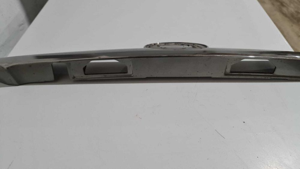 Молдинг багажника камри 50 (Европа)