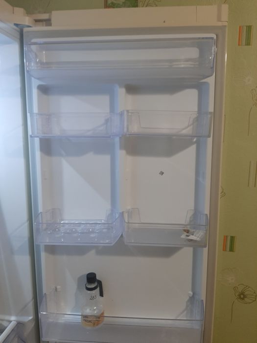 Продам холодильник!