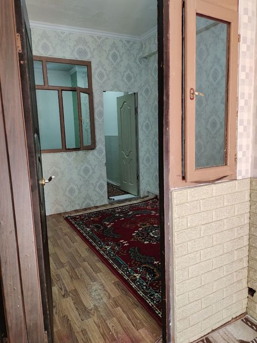 Продаю свою 2/1/9, 52 000 $.  44 кв.м в Яшнобадском районе.