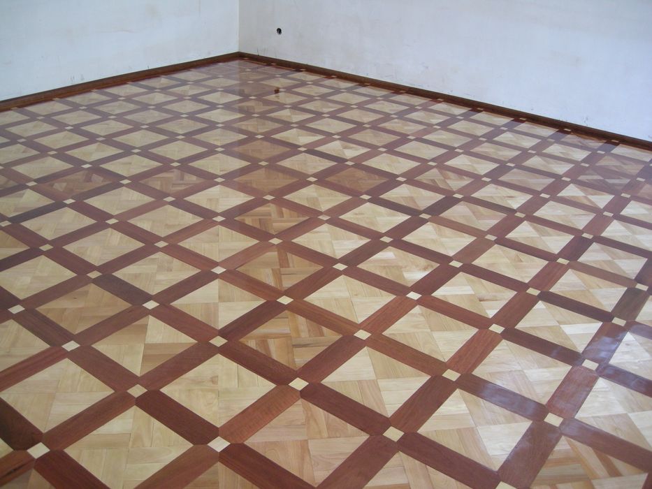 Шлифовка, настил и рестоврация паркетных и деревянных полов паркет