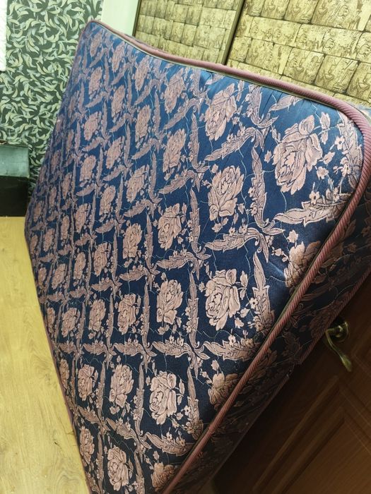 Продам матрас для кровати