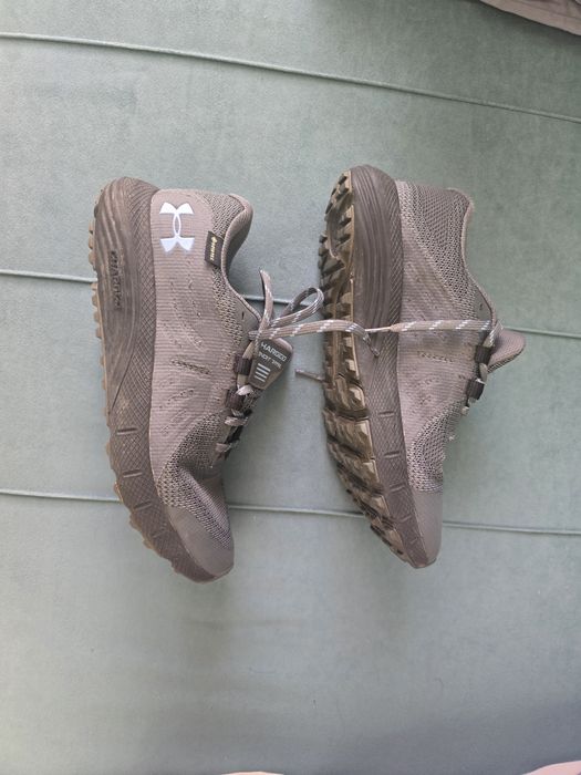 Кроссовки Under Armour