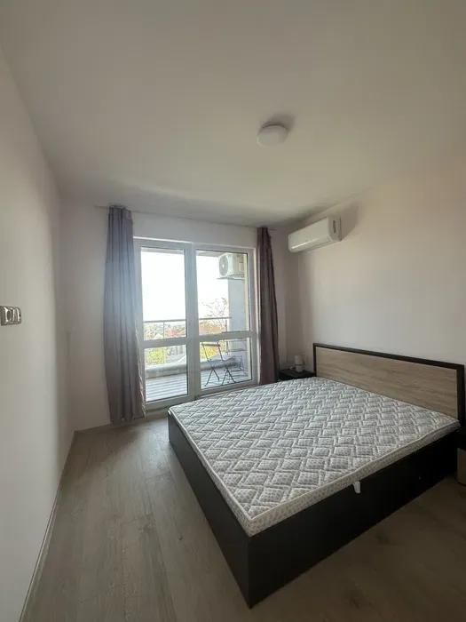 Дава се под наем Двустаен апартамент в Варна, м-т Пчелина - 50 кв.м за 511 € - Снимка #4