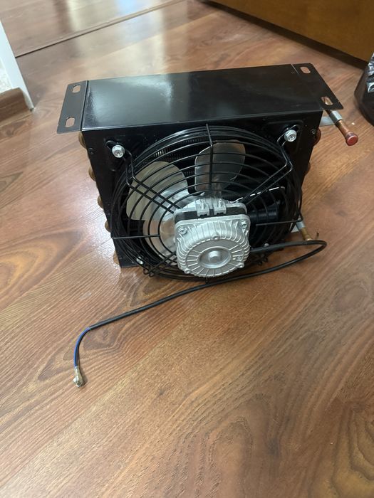 Воздушный конденсатор (теплообменник) 3/4 HP с вентилятором