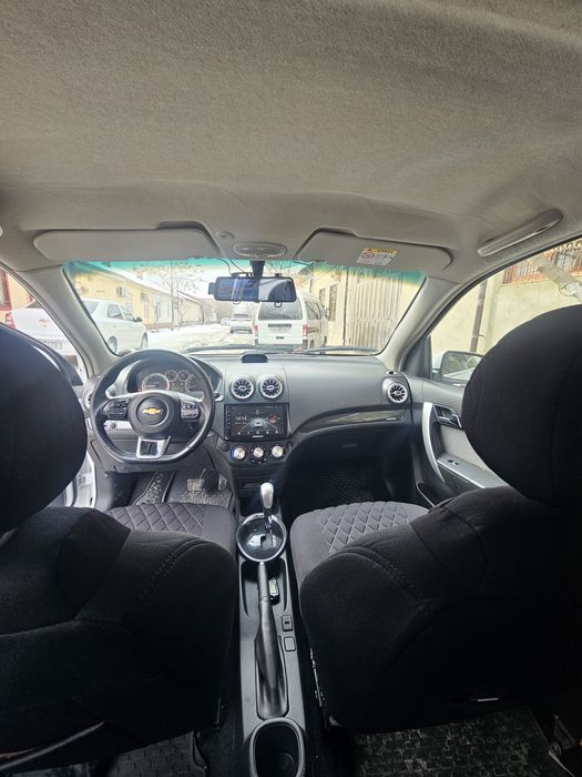 Nexia 3  oq avtomat 2019 yil