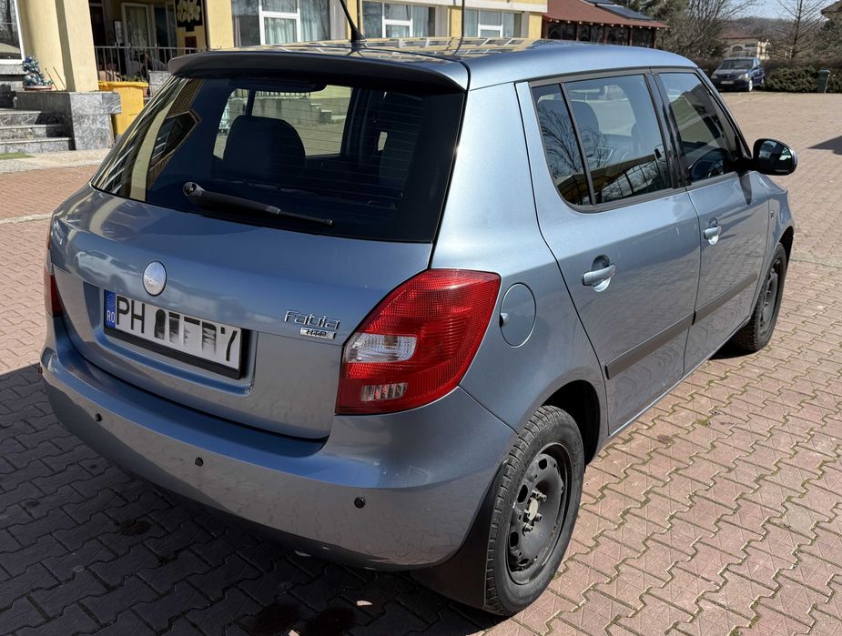 SKODA Fabia 2008 — imagine 3
